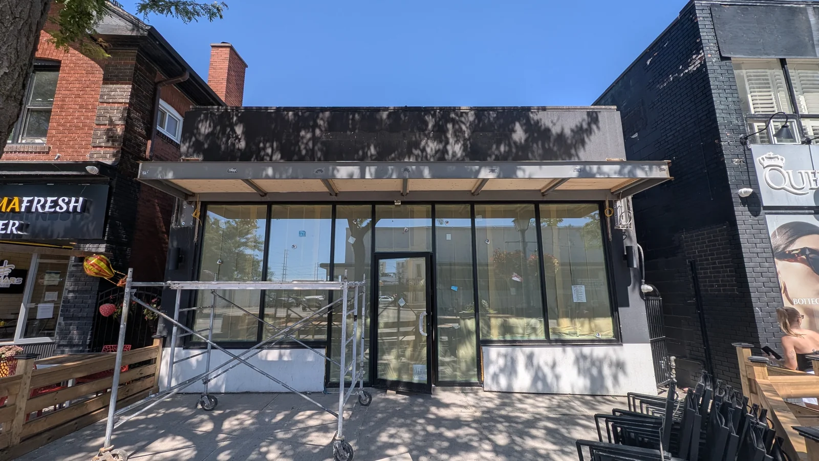Awning signage by Kerem Sign in North York